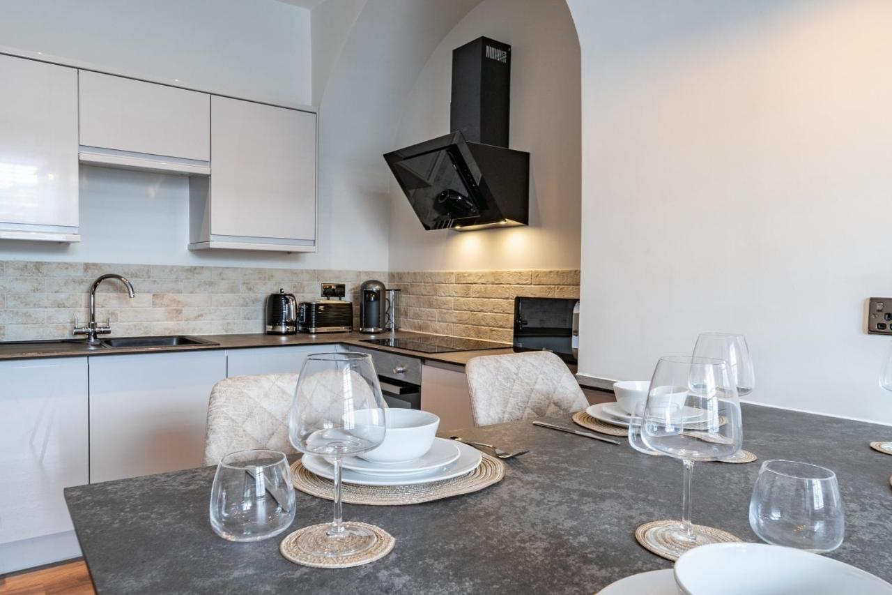Watergate Penthouse - New 2 Bed Luxury Apartment In City Centre تشيستر المظهر الخارجي الصورة